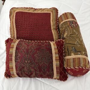 Vtg Set of 3 Red & Gold Damask Decorative braided Throw Pillows